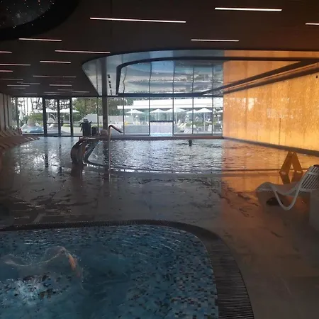 Blue Lagoon A542 W Wave Apartment